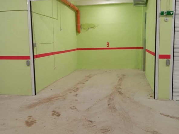 Дава се под наем Гараж / Паркомясто в София, Малинова долина - 20 кв.м за 127.5 € - Снимка #1