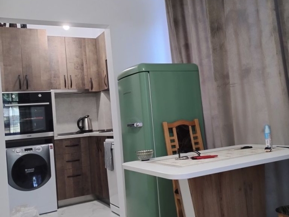 Дава се под наем Едностаен апартамент в Варна, м-т Зеленика - 40 кв.м за 229.5 € - Снимка #1