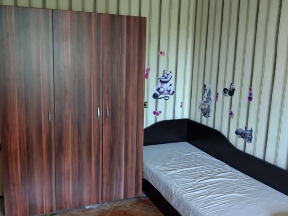 Дава се под наем Едностаен апартамент в Ловеч, Промишлена зона - Север - 40 кв.м за 178.5 € - Снимка #1