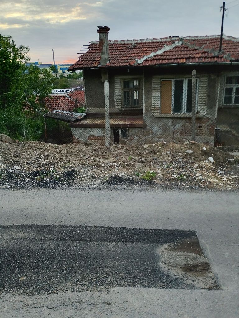 Къща в Русе, Център - 42 кв.м за 2143 €/кв.м - Снимка #1