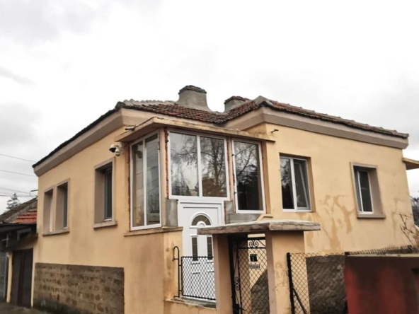 Къща в Сунгурларе - 192 кв.м за 313 €/кв.м - Снимка #1