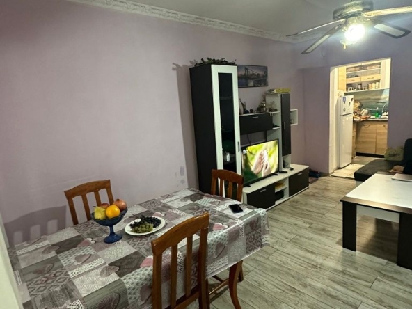Тристаен апартамент в Търговище, Център - 85 кв.м за 1320 €/кв.м - Снимка #1