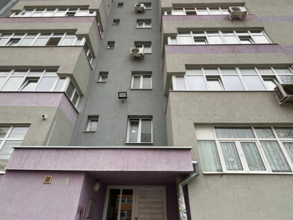 Дава се под наем Двустаен апартамент в Варна, Автогара - 45 кв.м за 350 € - Снимка #1