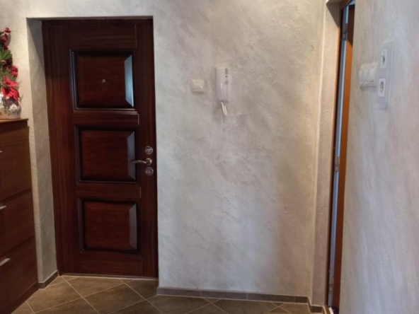 Дава се под наем Тристаен апартамент в Пловдив, Каменица 2 - 82 кв.м за 800 € - Снимка #1