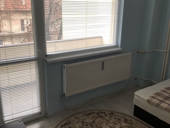 Тристаен апартамент в Разград, Бели Лом - 80 кв.м за 1339 €/кв.м - Снимка #1