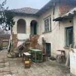 Къща в Плевен, Дружба 1 - 150 кв.м за 102 €/кв.м - Снимка #1