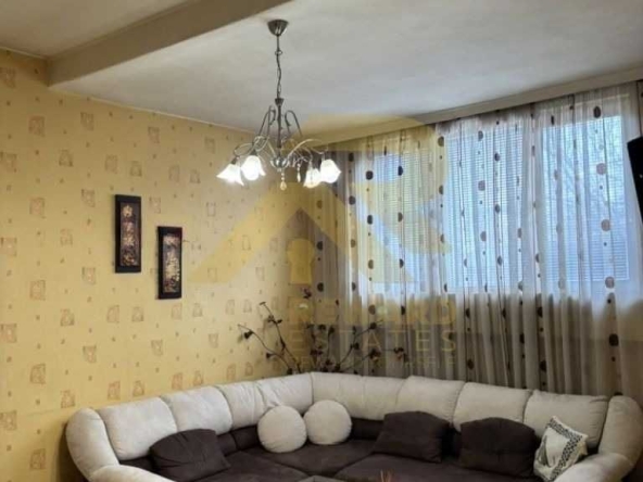 Тристаен апартамент в София, Илинден - 104 кв.м за 2058 €/кв.м - Снимка #1
