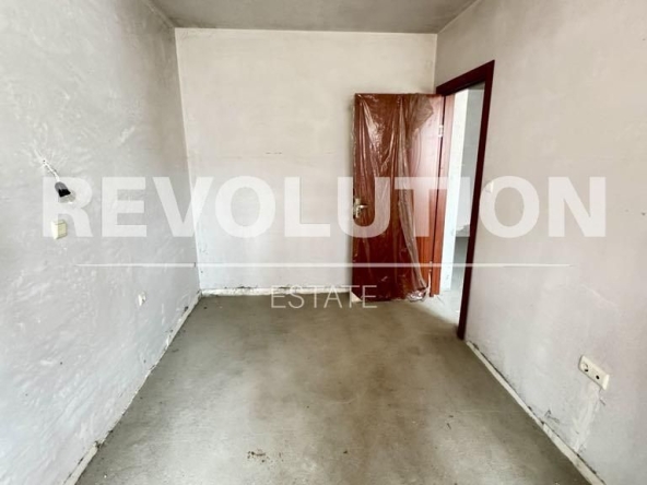 Двустаен апартамент в Пловдив, Кършияка - 70 кв.м за 2572 €/кв.м - Снимка #1