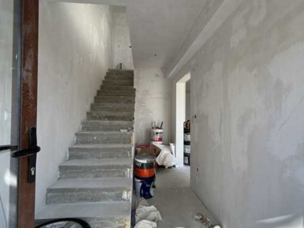 Къща в Шумен, Пазара - 225 кв.м за 849 €/кв.м - Снимка #1