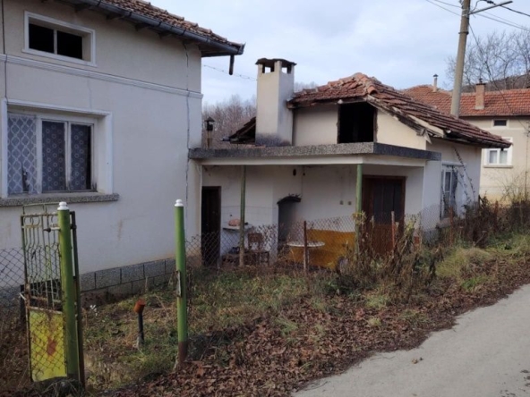 Къща в Априлци - 80 кв.м за 478 €/кв.м - Снимка #1