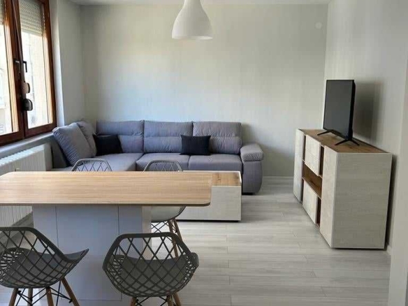Дава се под наем Двустаен апартамент в София, Стрелбище - 65 кв.м за 459 € - Снимка #1