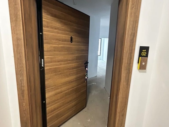 Тристаен апартамент в София, Студентски град - 107 кв.м за 2926 €/кв.м - Снимка #1