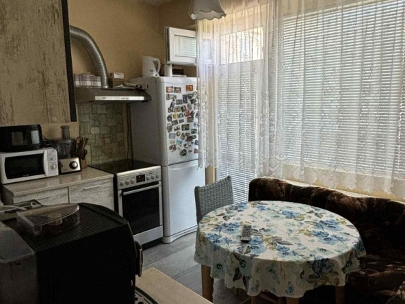 Тристаен апартамент в Козлодуй - 77 кв.м за 1325 €/кв.м - Снимка #1