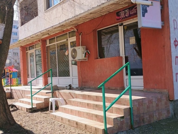 Дава се под наем Магазин в София, Михайлово - 30 кв.м за 204 € - Снимка #1