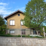 Къща в Шумен, 2-ри корпус - 140 кв.м за 401 €/кв.м - Снимка #1