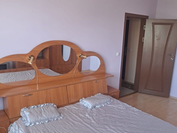 Дава се под наем Двустаен апартамент в Пазарджик, Устрем - 58 кв.м за 280.5 € - Снимка #1