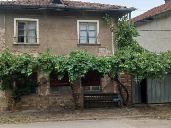 Къща в с. Ряховците, Област Габрово - 1 кв.м за 51000 €/кв.м - Снимка #1