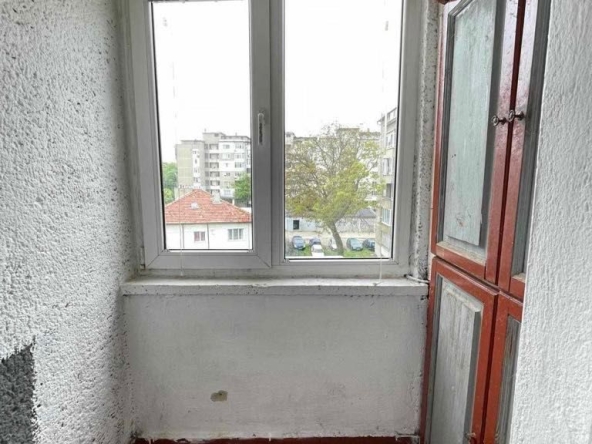 Тристаен апартамент в Добрич, Център - 87 кв.м за 762 €/кв.м - Снимка #1