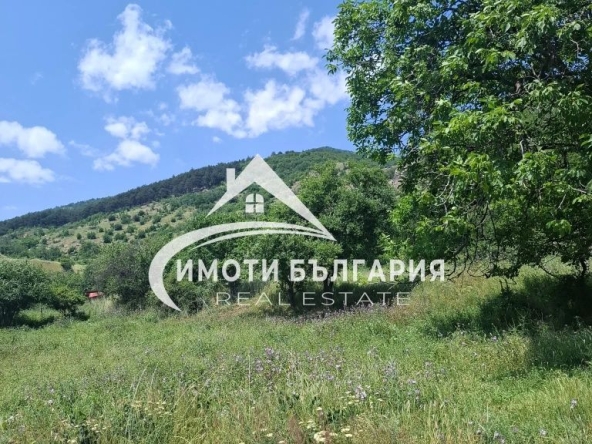 Парцел в Сопот - 750 кв.м за 17 €/кв.м - Снимка #1