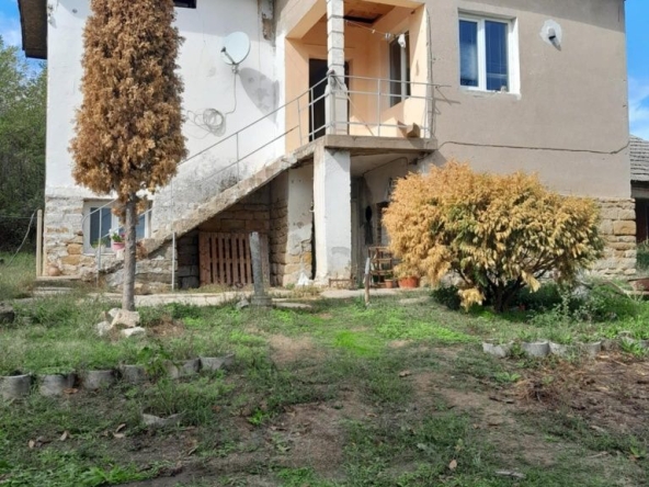 Къща в с. Бели извор, Област Враца - 65 кв.м за 471 €/кв.м - Снимка #1