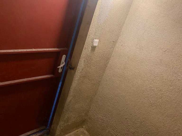 Дава се под наем Склад в Варна, Център - 4 кв.м за 10.2 € - Снимка #1