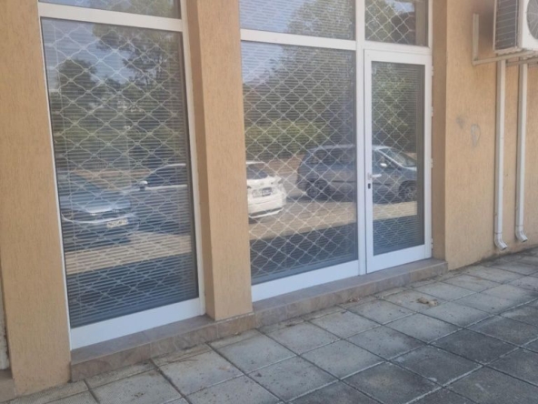 Магазин в Сливен, Българка - 56 кв.м за 820 €/кв.м - Снимка #1