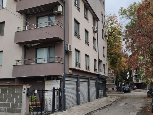 Дава се под наем Двустаен апартамент в Пловдив, Мараша - 65 кв.м за 500 € - Снимка #1