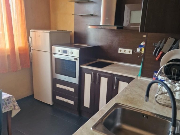 Дава се под наем Тристаен апартамент в София, Слатина - 110 кв.м за 612 € - Снимка #1