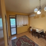 Дава се под наем Двустаен апартамент в Търговище, Вароша - 50 кв.м за 179.52 € - Снимка #1