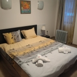 Дава се под наем Четиристаен апартамент в Банско - 153 кв.м за 797.64 € - Снимка #1