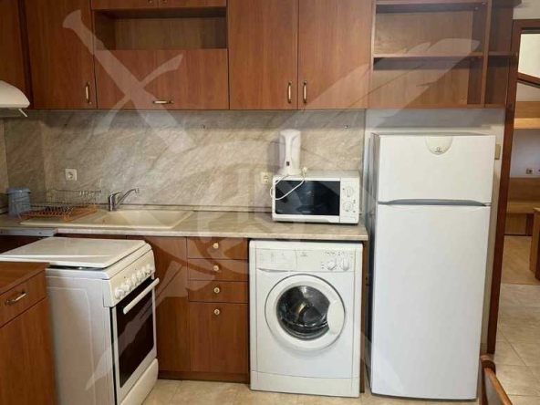 Дава се под наем Тристаен апартамент в Варна, ВИНС - 70 кв.м за 548.25 € - Снимка #1