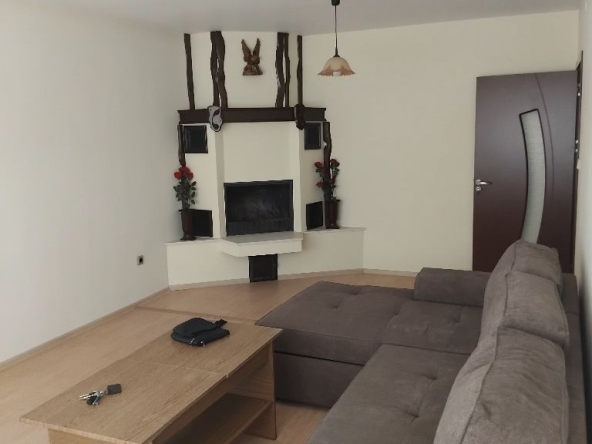 Четиристаен апартамент в Кюстендил, Център - 100 кв.м за 765 €/кв.м - Снимка #1