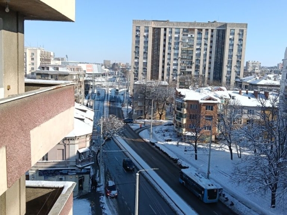 Тристаен апартамент в Русе, Хъшове - 90 кв.м за 726 €/кв.м - Снимка #1