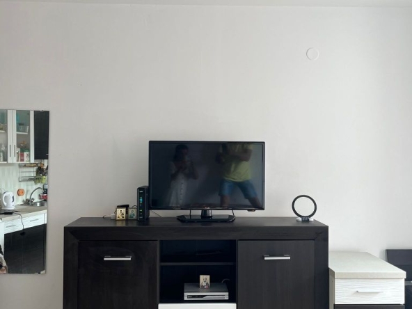 Дава се под наем Двустаен апартамент в с. Кранево, Област Добрич - 60 кв.м за 280.5 € - Снимка #1