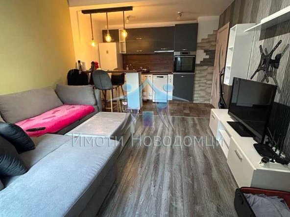 Дава се под наем Едностаен апартамент в Шумен, Пазара - 40 кв.м за 280.5 € - Снимка #1