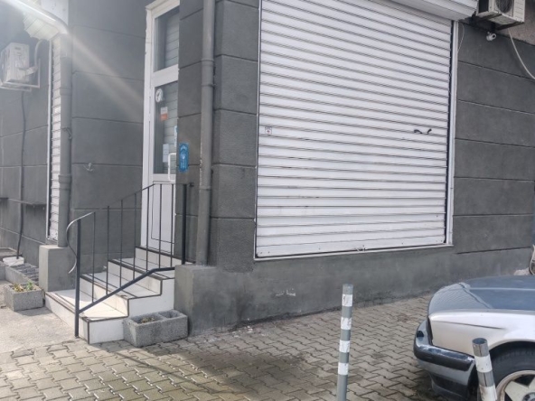 Магазин в София, НПЗ Хаджи Димитър - 60 кв.м за 2125 €/кв.м - Снимка #1