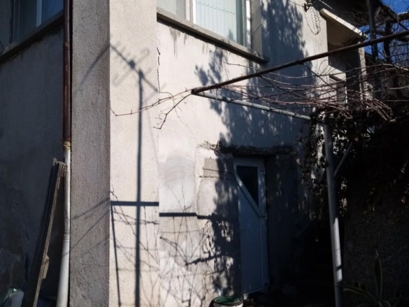 Къща в Хасково, Промишлена зона - Изток - 74 кв.м за 482 €/кв.м - Снимка #1