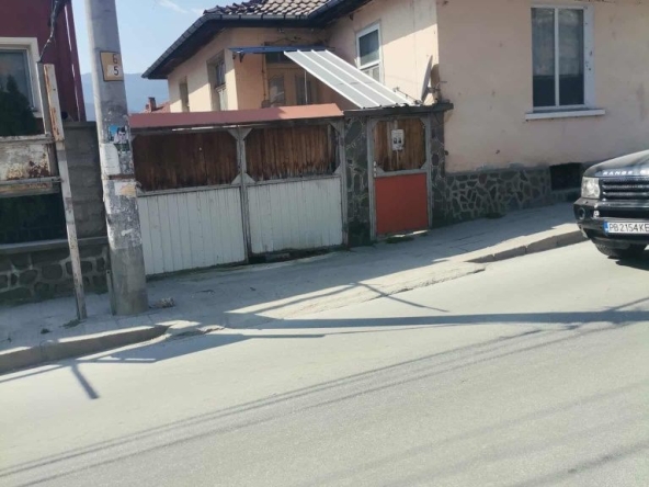 Къща в Пещера - 90 кв.м за 907 €/кв.м - Снимка #1