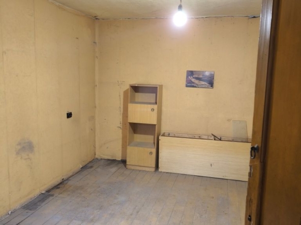 Дава се под наем Склад в София, Център - 25 кв.м за 129.54 € - Снимка #1