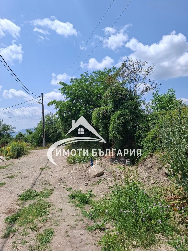 Парцел в Карлово - 1125 кв.м за 34 €/кв.м - Снимка #1