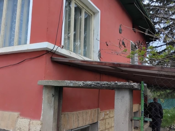 Дава се под наем Къща в Криводол - 845 кв.м за 69823.08 € - Снимка #1