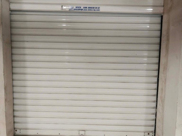 Дава се под наем Гараж / Паркомясто в Пловдив, Тракия - 22 кв.м за 124.44 € - Снимка #1