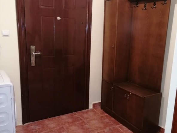 Дава се под наем Двустаен апартамент в Шумен, Куршум чешма - 81 кв.м за 255 € - Снимка #1