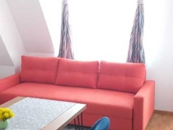 Дава се под наем Двустаен апартамент в Пловдив, Южен - 60 кв.м за 255 € - Снимка #1