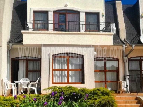 Тристаен апартамент в с. Кошарица, Област Бургас - 76 кв.м за 994 €/кв.м - Снимка #1