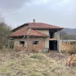 Къща в Варна, Базар Левски - 240 кв.м за 278 €/кв.м - Снимка #1