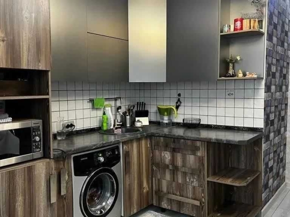 Дава се под наем Двустаен апартамент в Пловдив, Тракия - 68 кв.м за 280.5 € - Снимка #1