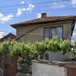 Етаж от къща в Радомир - 78 кв.м за 335 €/кв.м - Снимка #1