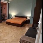 Дава се под наем Едностаен апартамент в София, Център - 50 кв.м за 488.58 € - Снимка #1