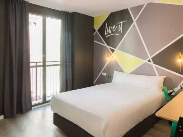 Дава се под наем  в Пловдив, Център - 23 кв.м за 102 € - Снимка #1